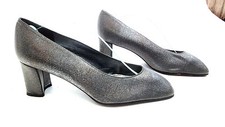 STUART WEITZMAN Vintage Elegant Silver Silk Pumps Heels Classic s 8 Medium