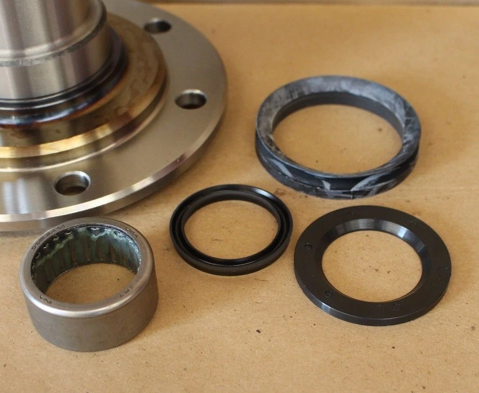 Spindle Dana 60 Front Axle DODGE W250 W300 W350 One Ton Dana Spicer - Image 3 of 4