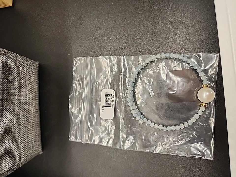 8" Faceted Light Blue Crystal Memory Wire Bracelet w/ 11MM Freshwater Pearl - Image 3 of 4