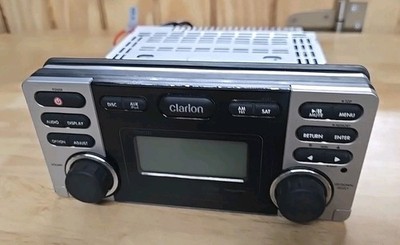 Clarion CMD8 Marine AM/FM CD MP3 Stereo - FOR PARTS / REPAIR
