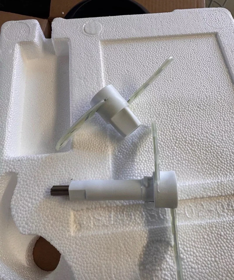 Chopper Food Processor Mixer Bear 0.6L And 2L With 2 Speed Controls EU Socket - Image 3 of 4