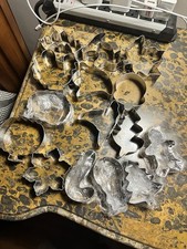 15 Piece Cookie Cutter Set 1.5  -3-1/2  NEW