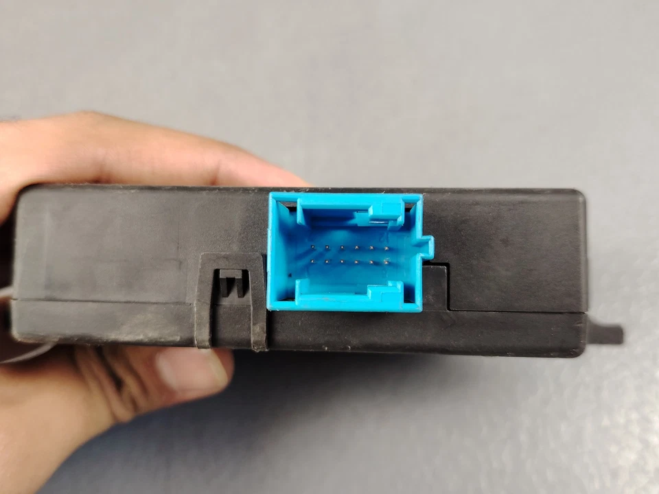 МОДУЛЬ УПРАВЛЕНИЯ ШЛЮЗОМ ГИБРИДНОГО ШАССИ MERCEDES-BENZ E300 E400 A2129006324 - Изображение 4 из 4