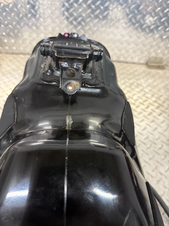 Honda CBR 600RR 2015 bomba de tanque de combustible Foto 3 de 4