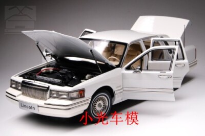fully model alloy TOWNCAR Lincoln 1:18 1/18 Car Town Lincoln ミニカー open eBay | RARE model diecast ミニカー
