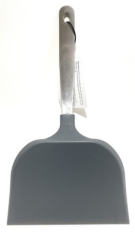 Wilton-The Really Big Spatula -6"Wide-Great for Cookies-Safe for Non Stick Pans - Picture 4 of 4