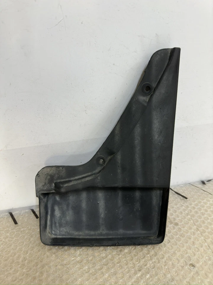 OEM 2010-2017 CADILLAC SRX TRASERO CONDUCTOR IZQUIERDO GUARDABARROS ALETA PROTECTOR CONTRA SALPICADURAS Foto 2 de 4