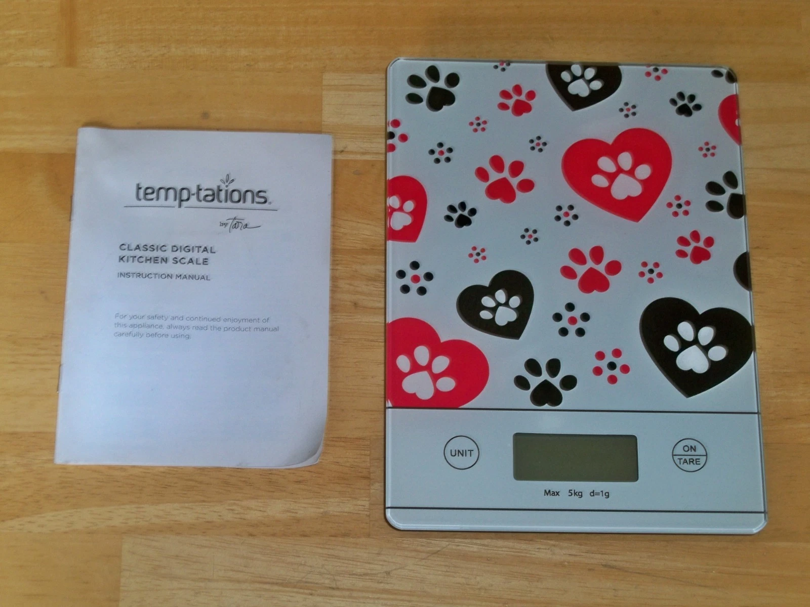 Temp-tations Digital Scale --TTP902PAW -- Red Black White Paw Prints & Hearts