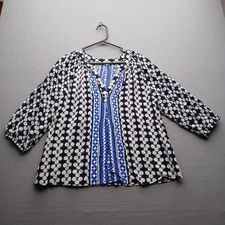 Crown & Ivy  Ladied XL Boho Floral Print Blue White Black Pull Over V Neck Top