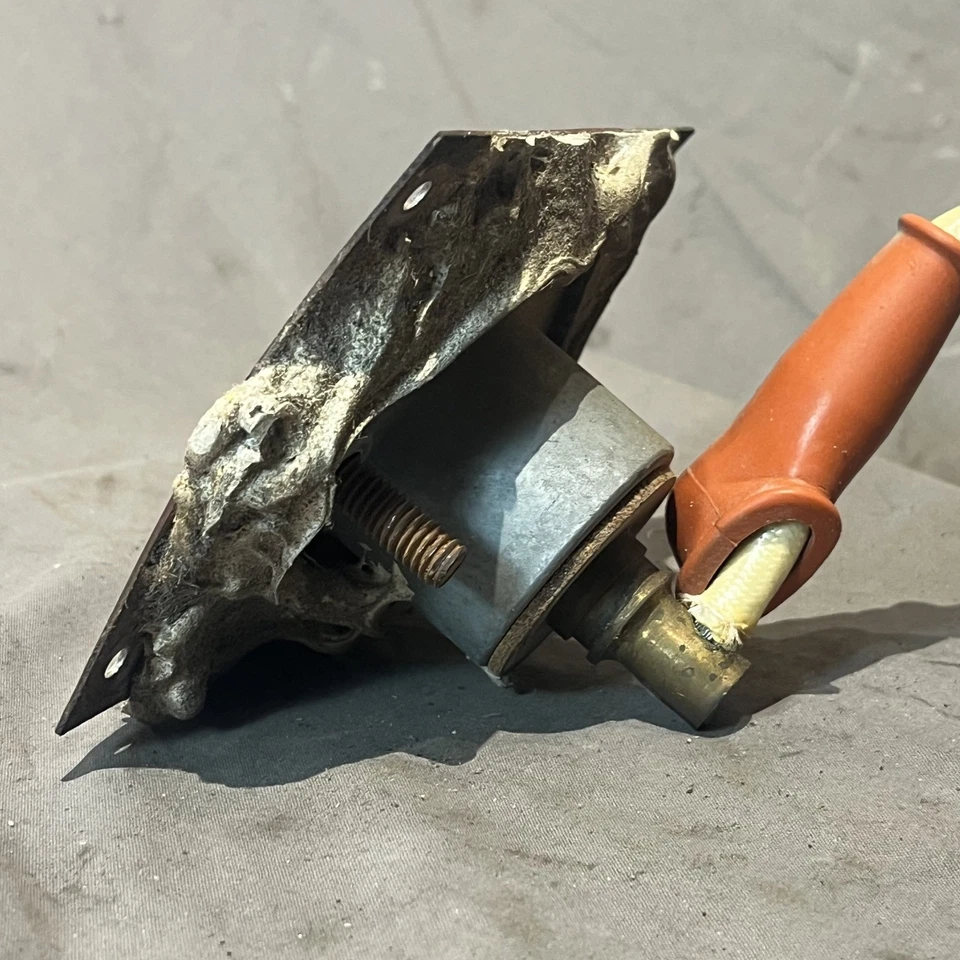 Enchufe de toma de corriente Cole Hersee Pole P/N 11041 1 Foto 4 de 4