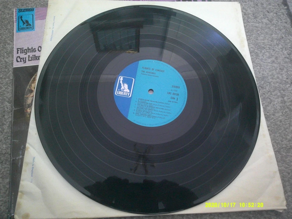 THE VENTURES Flights Of Fantasy 1968  stereo  LIBERTY   near mint - Image 3 of 4