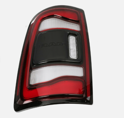 2019-2024 RAM 2500+ Genuine Mopar Tail Light LEFT Driver Lamp 68361719AD - Foto 1 di 3