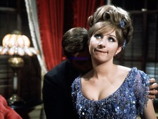FUNNY GIRL BARBRA STREISAND AS FANNY BRICE OSCAR PERFORMANCE WONDERFUL PHOTO