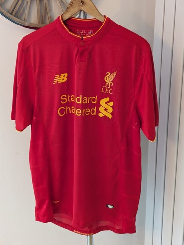 Liverpool Home Shirt 2016-2017 Size XL Good Condition  - 第 1/7 張圖片