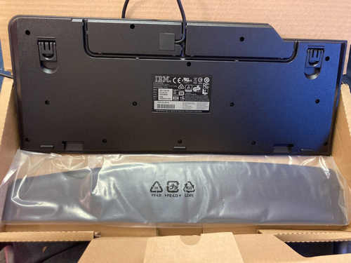 NEW SK-8825 IBM 01LK315 Thinkcentre Preferred Pro Full Size Keyboard USB - Picture 3 of 6