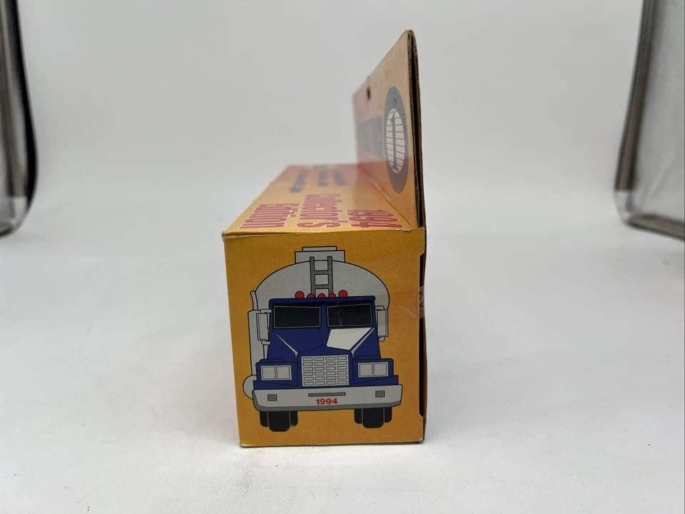 Vintage Toy Tanker Truck 1:32 Sunco 1994 Collectors Series NEW Original Package - Image 4 of 4