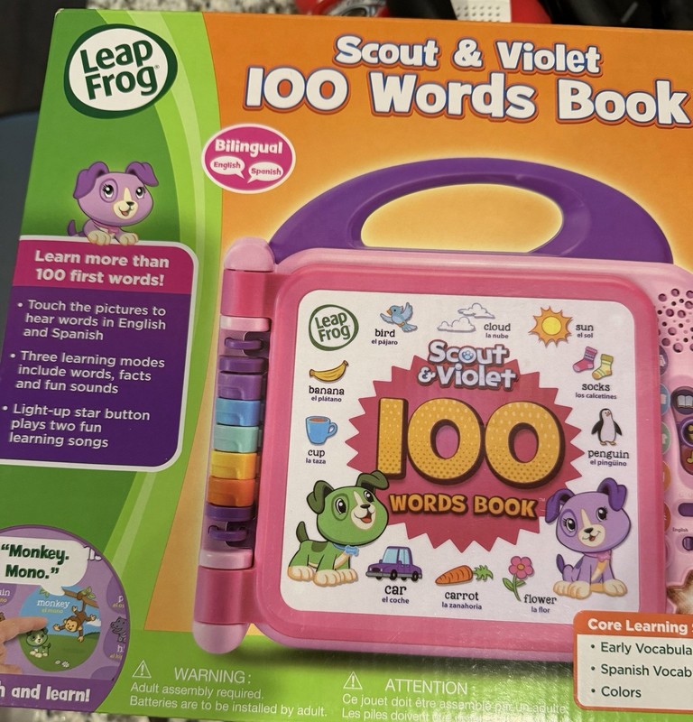 New LeapFrog 100 Words Book Scout & Violet Pink Purple Bilingual Toddler
