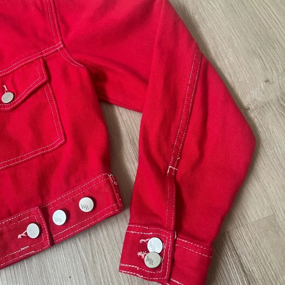 Kendall & Kylie Red Denim Jacket, Cropped Style with Silver Buttons - Image 4 of 4