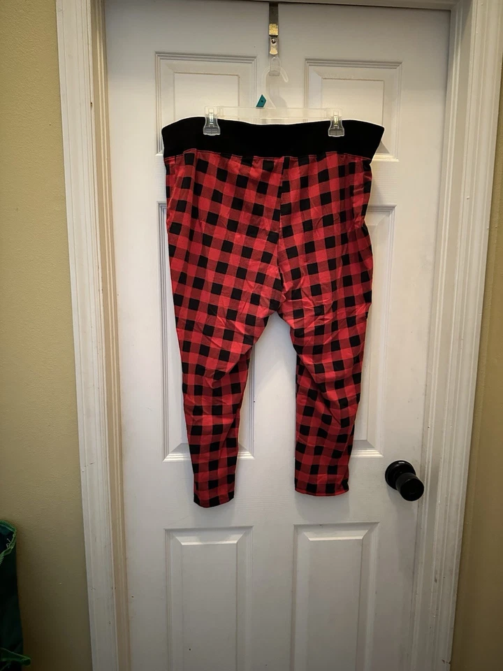 Черные красные клетчатые пижамные брюки без застежек Cacique 22/24 - Изображение 4 из 4