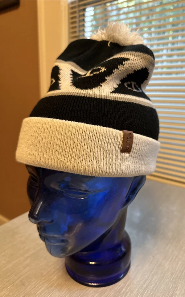 POLER Stuff Pom Gorro Tejido Gorra Campamento Vibraciones Blanco Azul Marino Exterior Esquí Poof Ball Hat Foto 4 de 4