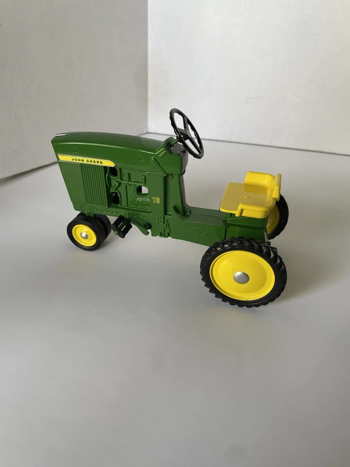 1997 ERTL John Deere Model 10 Pedal Tractor Replica 5081MA With Original Box - Image 3 of 4