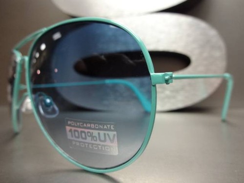 Mens or Women CLASSIC VINTAGE RETRO Style SUN GLASSES Turquoise Frame Blue Lens - Picture 4 of 12