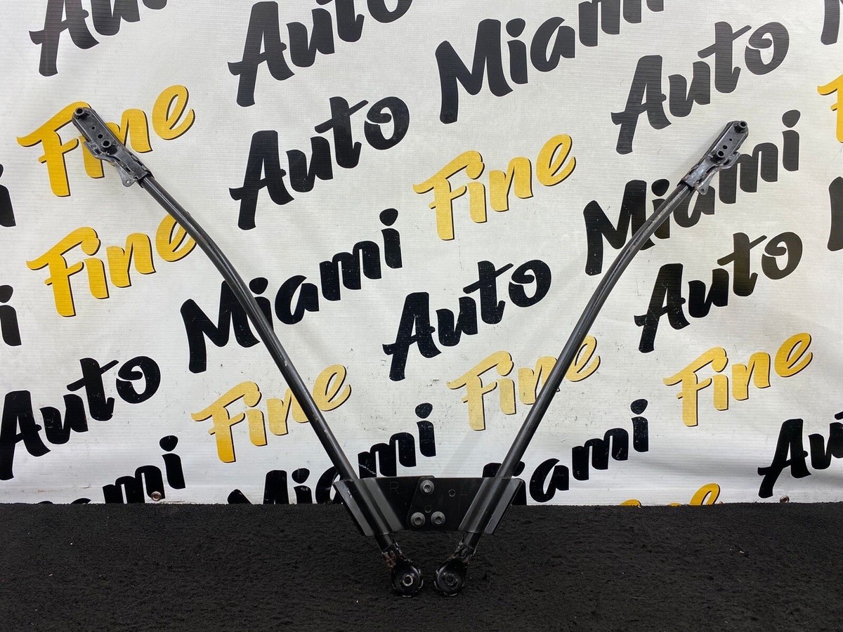 rinrinmama0303です。 09-20 NISSAN 370Z REAR SUBFRAME CROSSMEMBER K-FRAME BRACE ARM