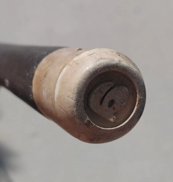 Caña de pescar vintage de fibra de vidrio Abu Garcia de 7' 84" Foto 3 de 4