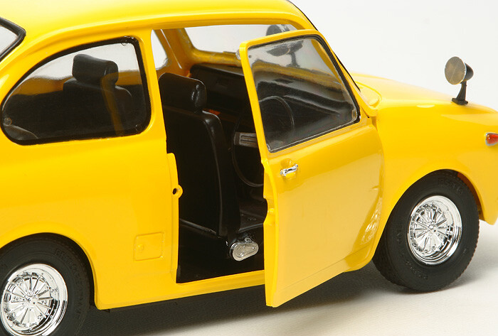 ミニカー SUBARU R-2 SS & MINICA G5S & FELLOW MAX' Rare kit Tamiya 1/18 Hard Mini Subaru R-2 SS from Japan 3981