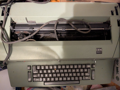 Electric Typewriter As is Parts Or Repair Not In Working Cond IBM Brand 1980s