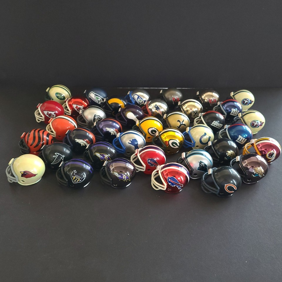 Riddell NFL Football Pocket Pro Helmet - Throwback, Chrome, Traditional ...