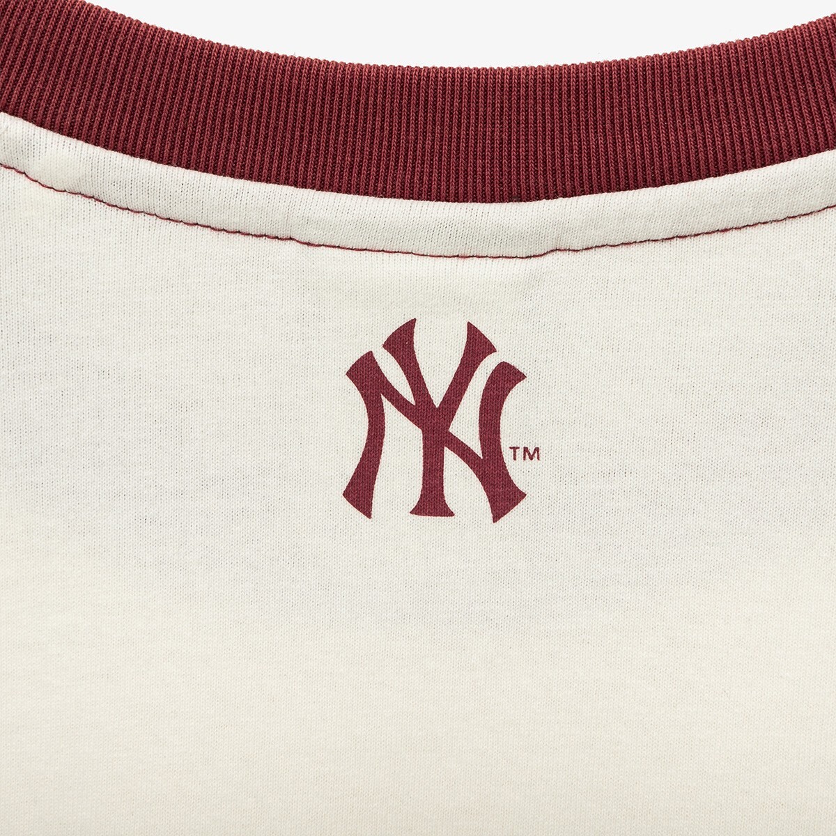 ☆New Era☆ MLB New York Yankees Raglan T-Shirt Tibet Red 14 New Era 2025 MLB New York Yankees Raglan T-shirt, Tibet Red