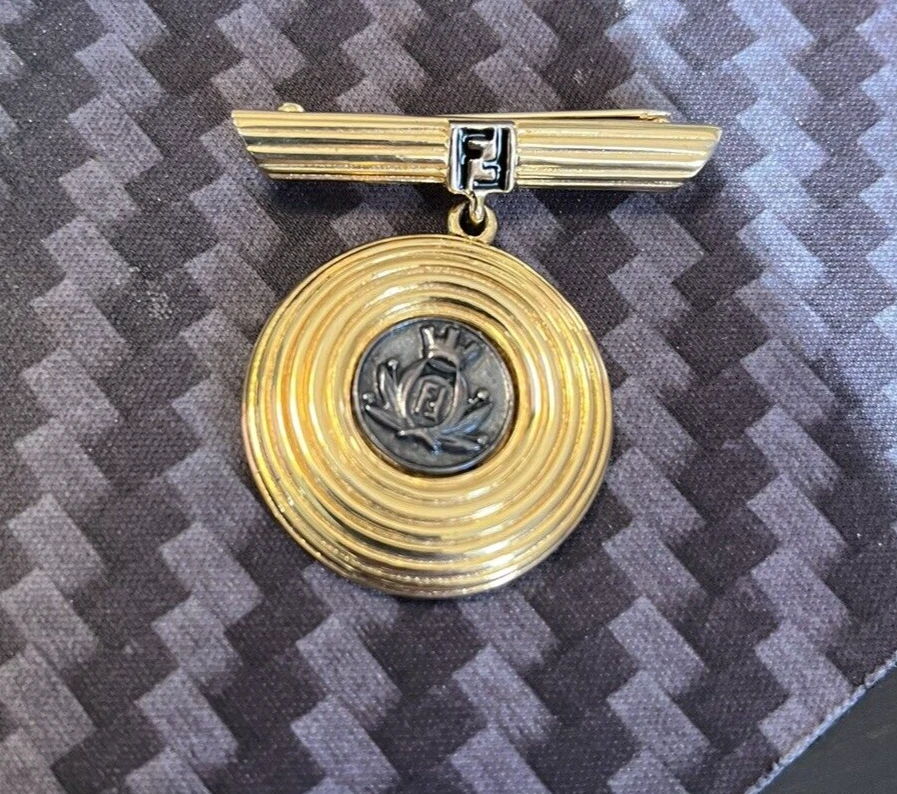 Fendi brooch pin online