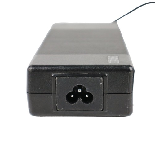 Genuine IBM 16V 7.5A 120W AC Adapter PA-1121-06L - Foto 5 di 9