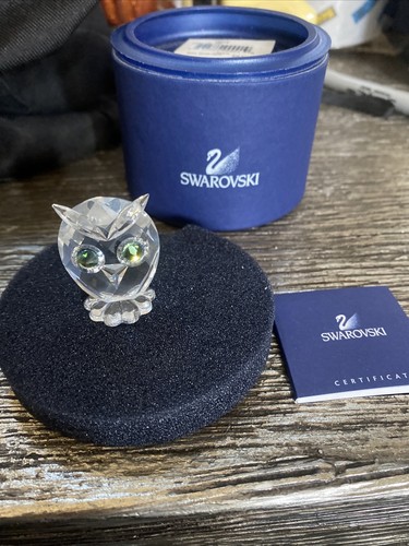 Swarovski Crystal Miniature Owl Figurine 010014 Green Eyes 1-3/8" - Picture 3 of 12