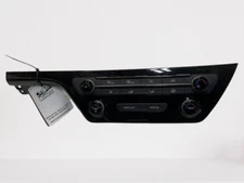 2015 Kia Sedona Manual A/C Heater Climate Temperature Control Dash Mounted OEM