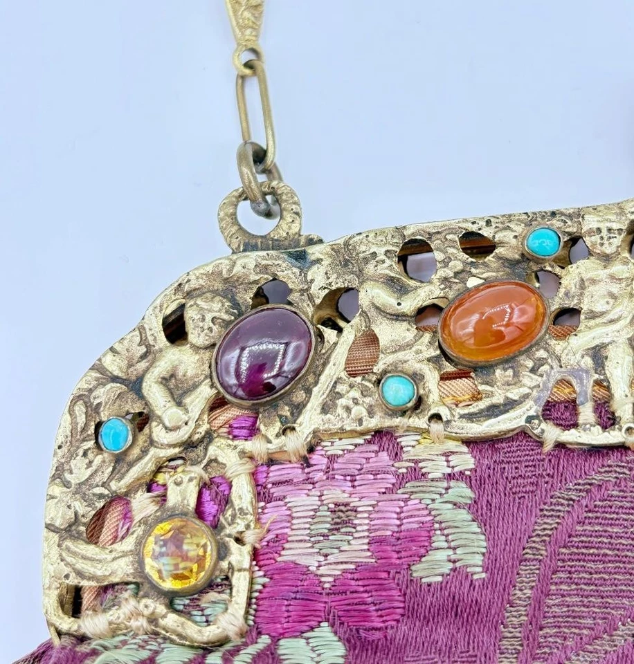 Antiguo Monedero Bordado Floral de Seda con Conjunto de Gemas Doradas 800 Marco de Querubín Plateado Foto 2 de 4