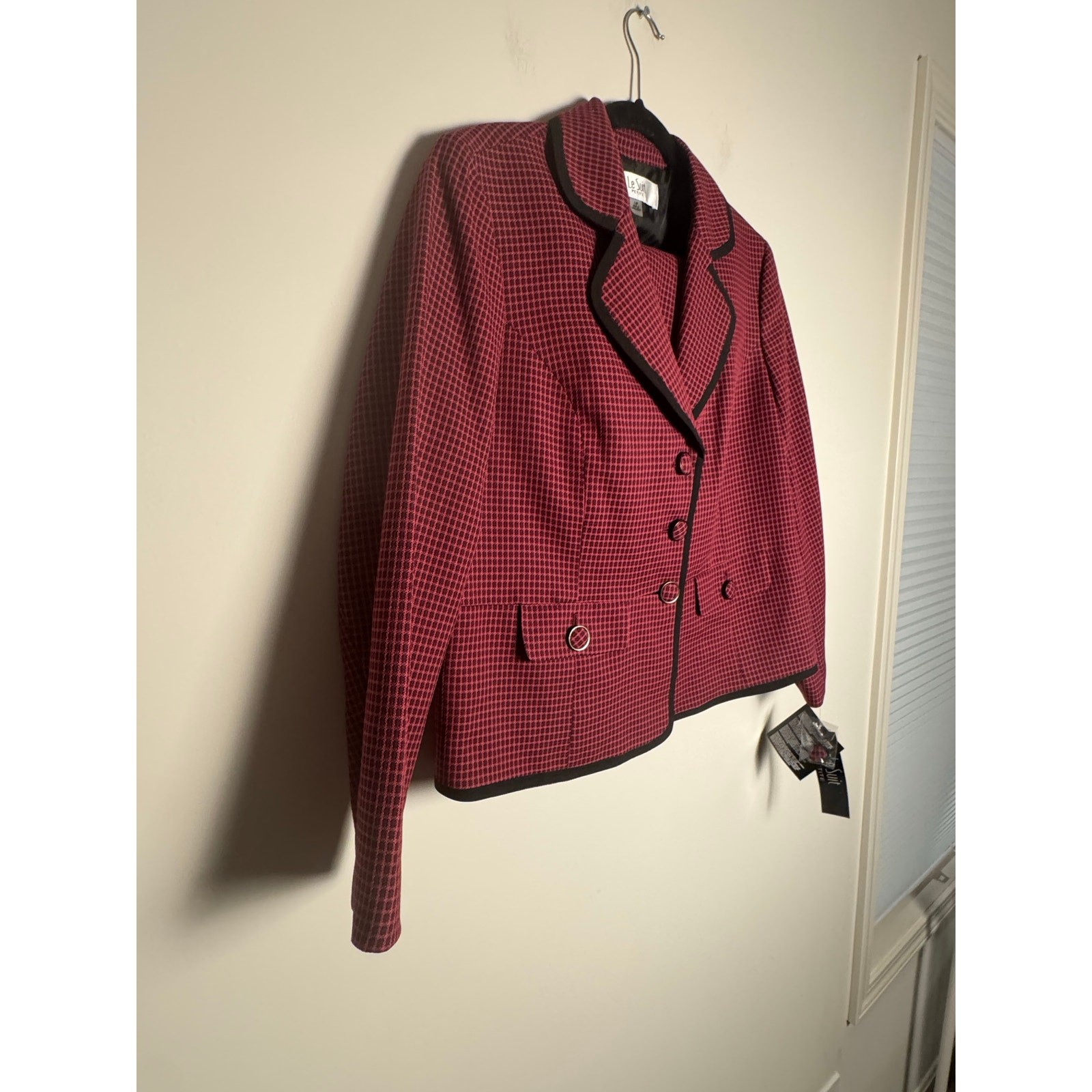 Le Suit Women's Pink Contrast Trim Printed Skirt Suit NWT Size 14P