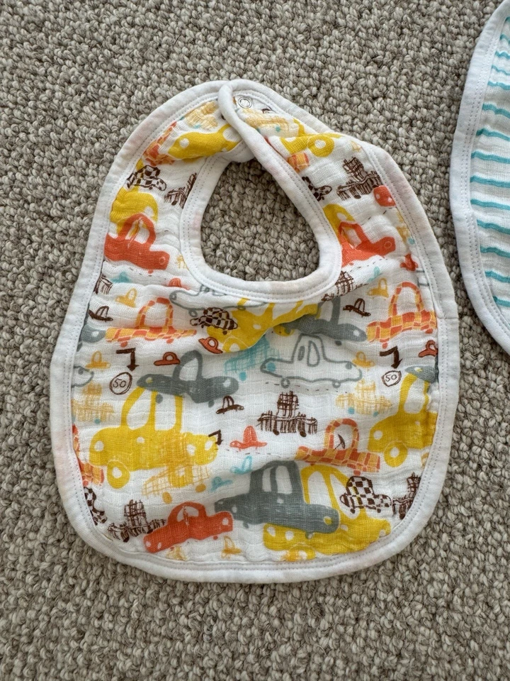 Pacote com 3 babadores Aden + Anais musselina turquesa e amarela - Imagem 3 de 4