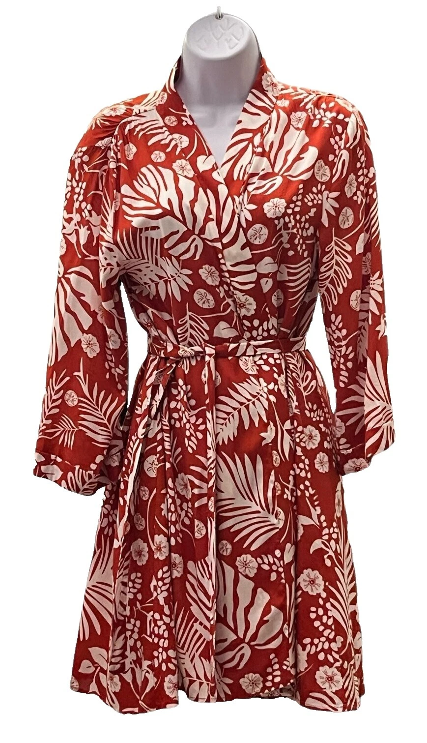 Arnhem Ropa, Calzado y Accesorios