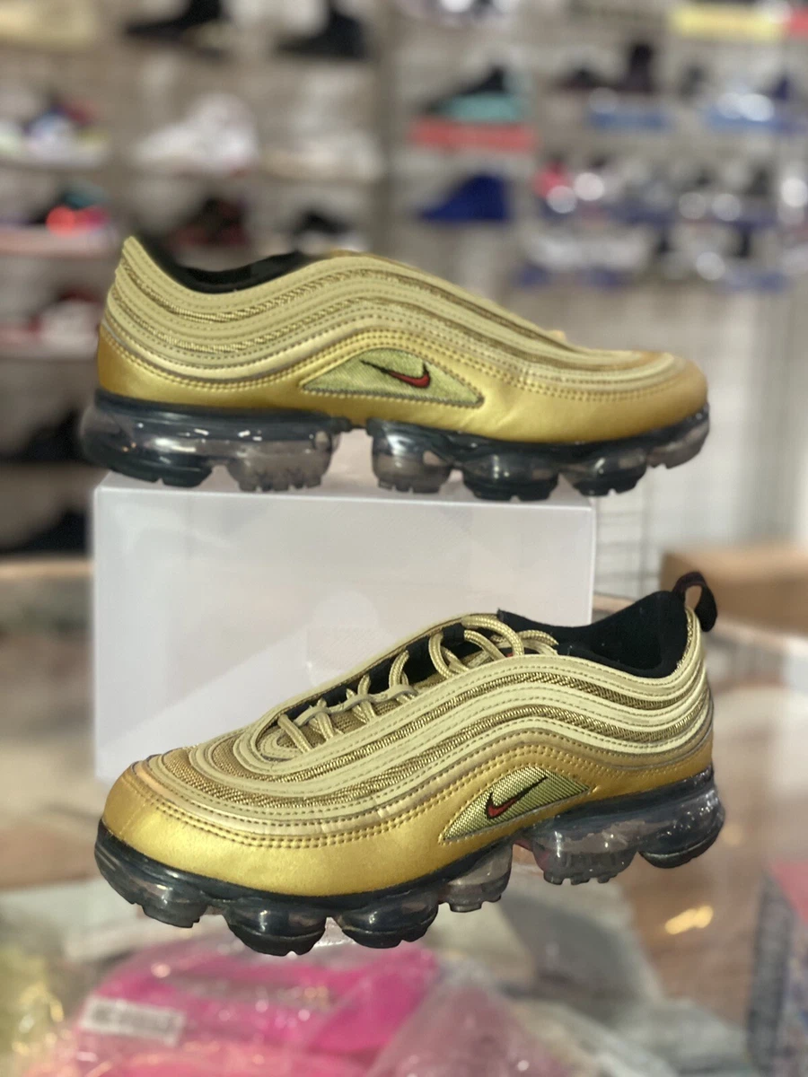 Nike Air VaporMax 97 Metallic Gold Size 7  Nike air vapormax, Nike, Air  vapormax 97