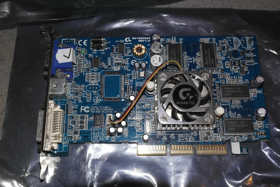 Gigabyte GV-R9264DH ATI Radeon 9200 64 MB AGP VGA DVI S-video Card - Image 4 of 4