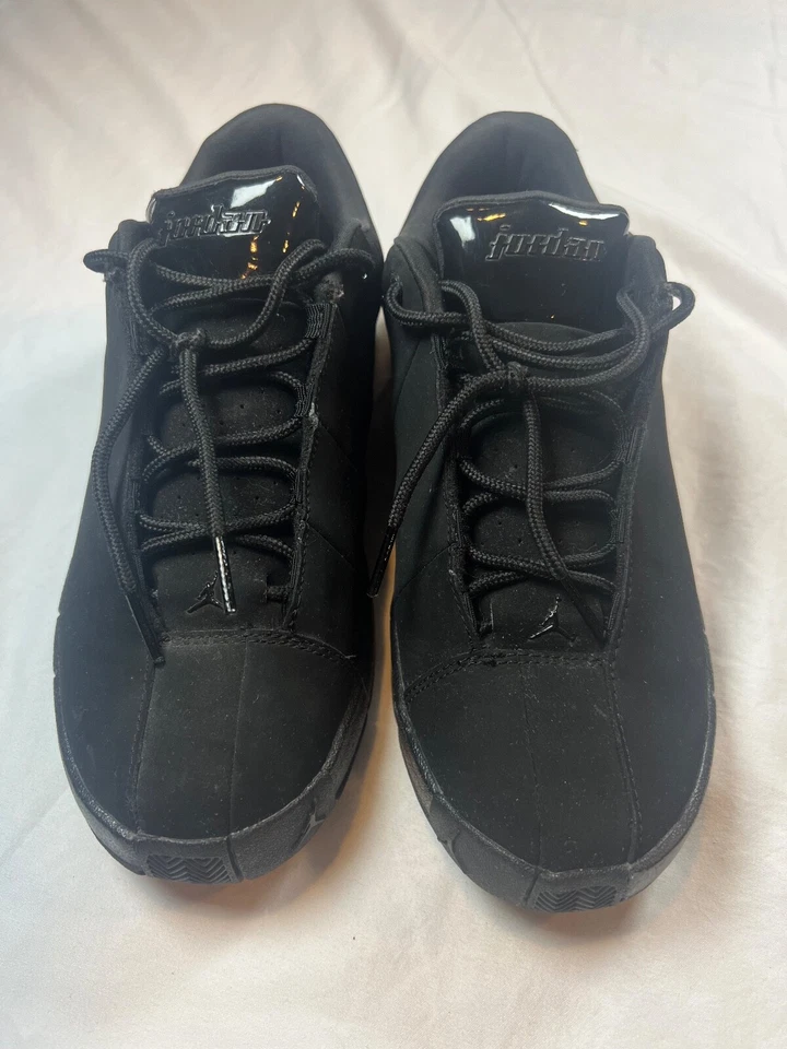 Nike Air Jordan Triple Todo Negro TE 2 Zapatos Bajos Tenis Talla 7Y AO1732-003 Trabajo Foto 2 de 4