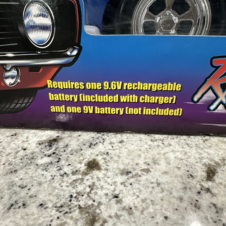 MUSCLE MACHINES RC ‘69 Camaro Blue 1:8 Scale ACTION Funline 2004 HUGE NIB - Image 3 of 4