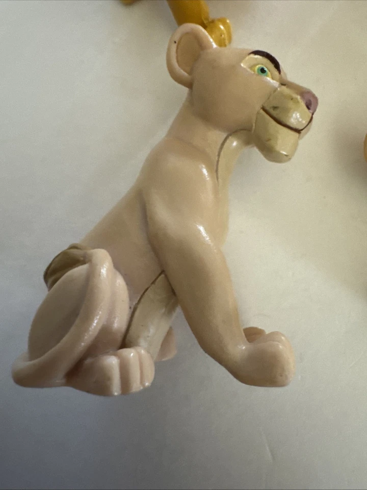 Lote de 5 figuras de PVC de Disney Rey León adornos para pasteles Simba Nala Mufasa Foto 2 de 4