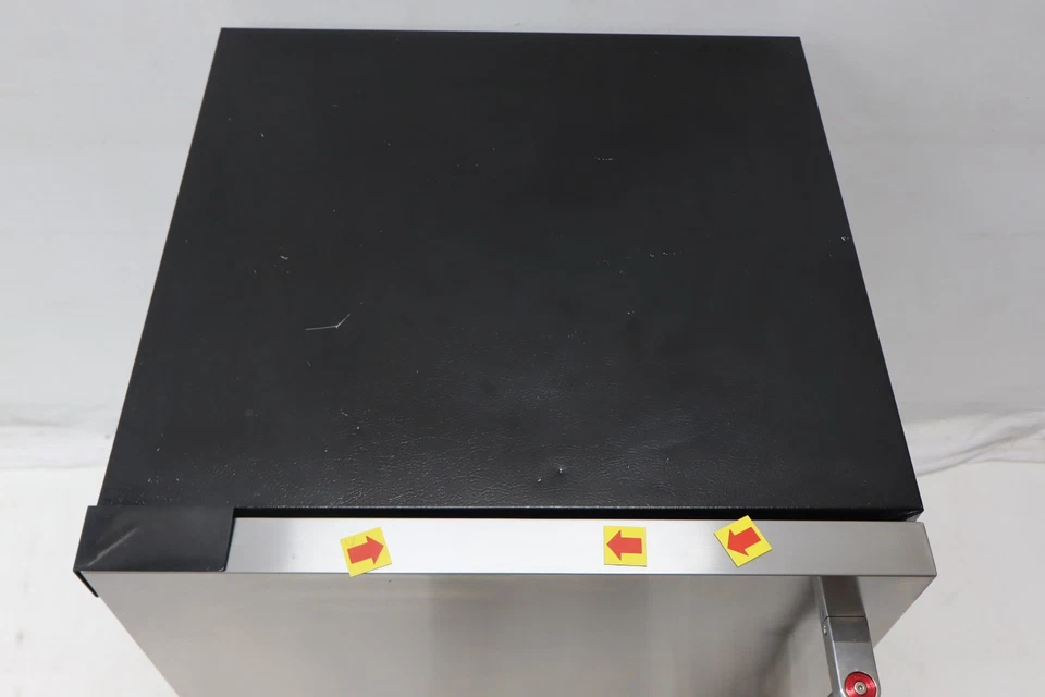 KitchenAid KURL114KSB 5,0 Cu. Refrigerador bajo encimera incorporado de pies con puerta SS Foto 3 de 4