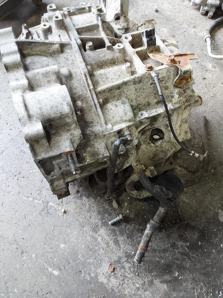 2011-2016 TOYOTA SIENNA 3.5L Automatic Transmission 6 Cylinder FWD OEM - Image 4 of 4