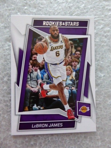 LeBRON JAMES - LAKERS #616  -2022-23  PANINI  CHRONICLES ROOKIE&STARS - Picture 1 of 2