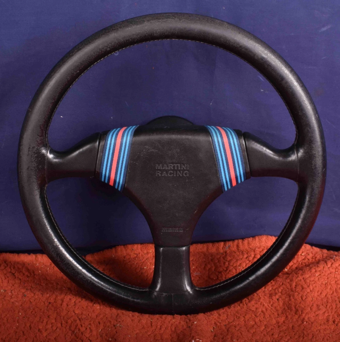 MOMOボス PORSHE911/カレラ（1974～） エアバック無車 0231 パーツ