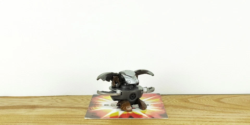 Rare BAKUGAN "BakuTactix" BakuGold Haos MUTANT ELFIN G-change  Spin Master/SEGA - Image 2 of 4